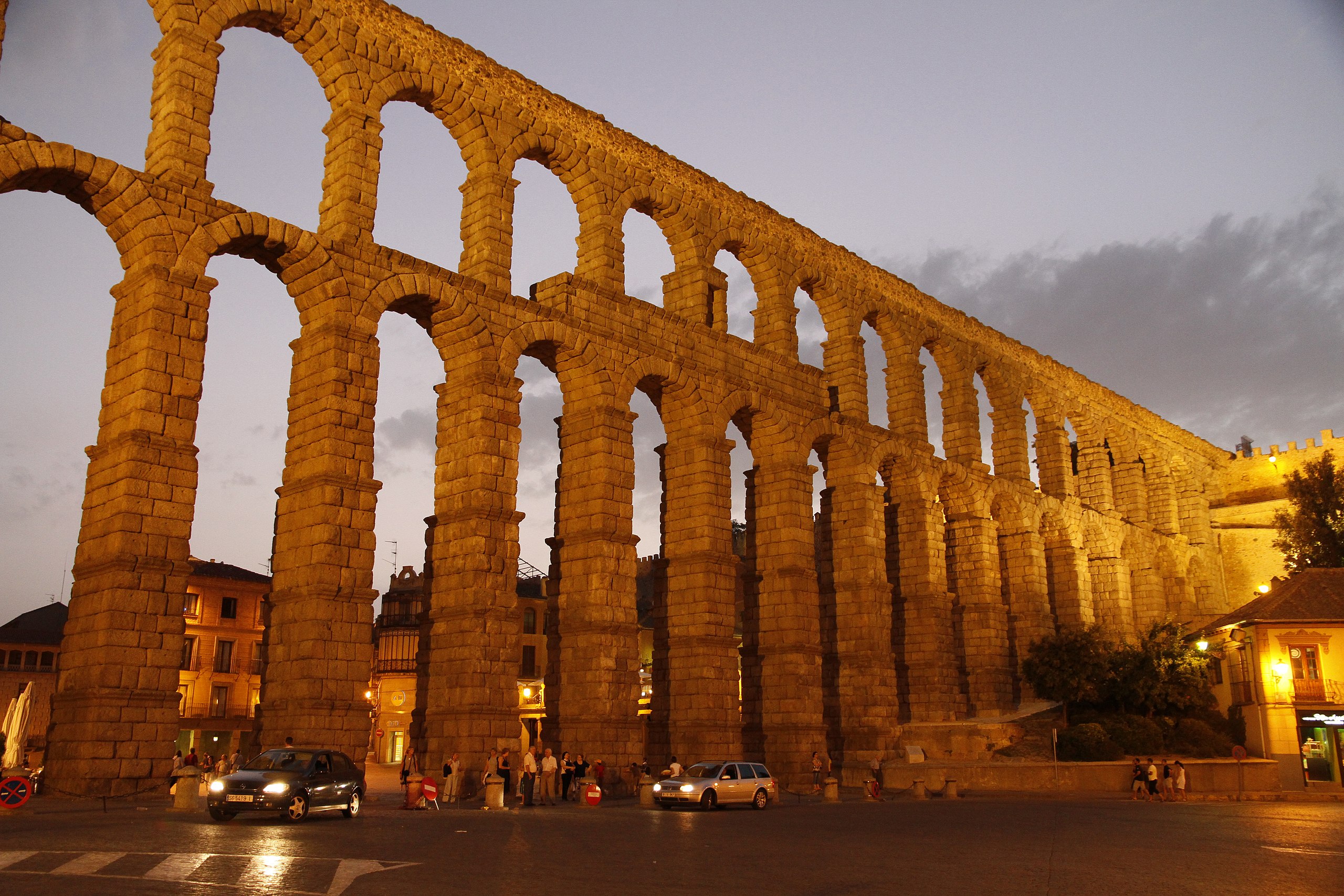¿Se sabe realmente cuándo se construyó el acueducto de Segovia?